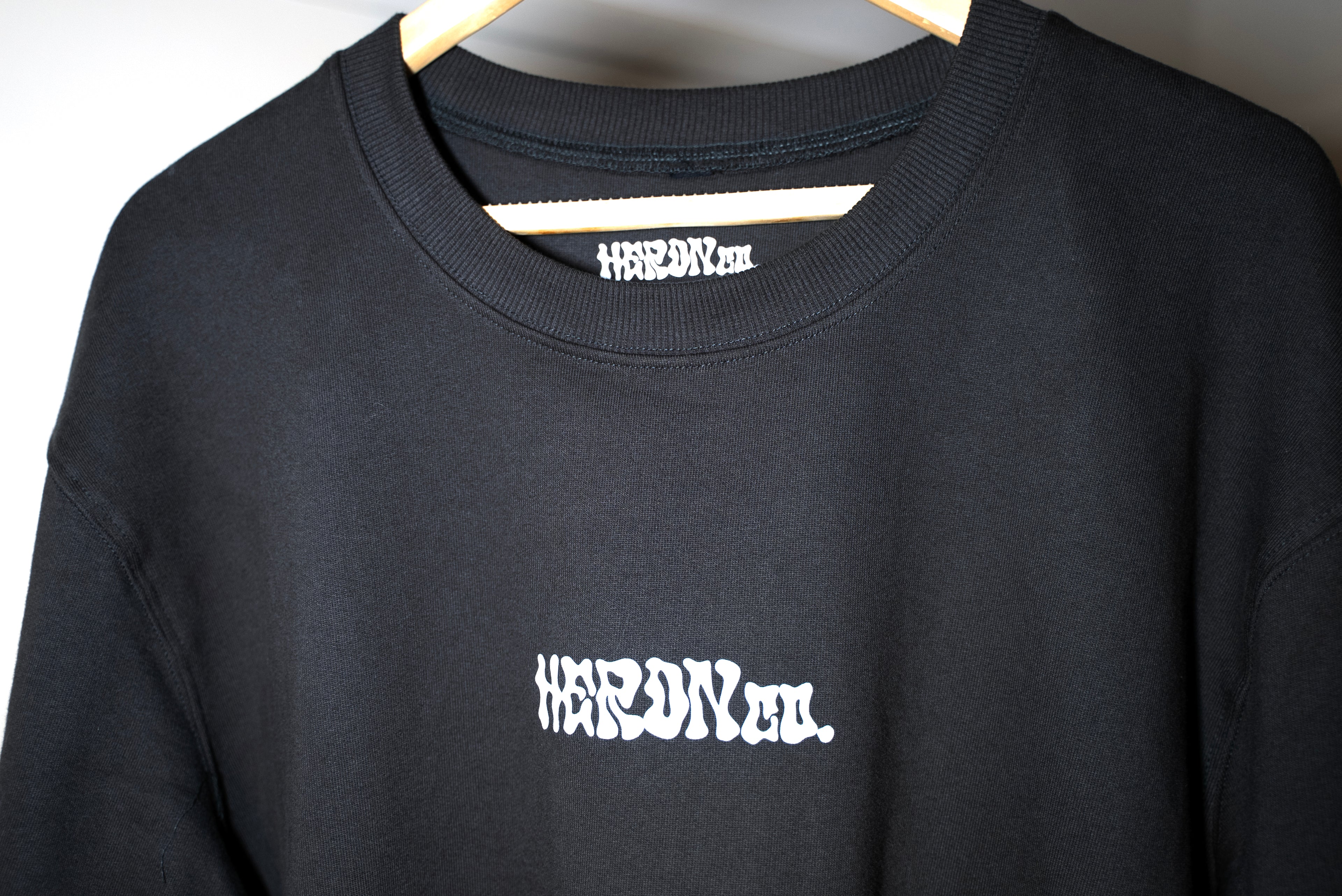 'Heron' Sweatshirt | Faded Black